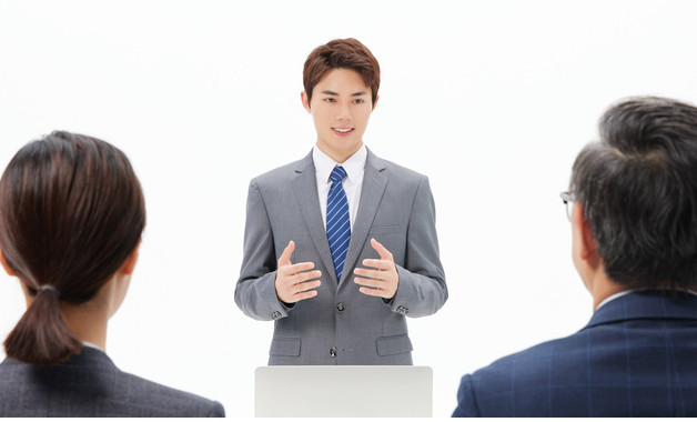員工年度考核自評(píng)報(bào)告模板（十五篇）