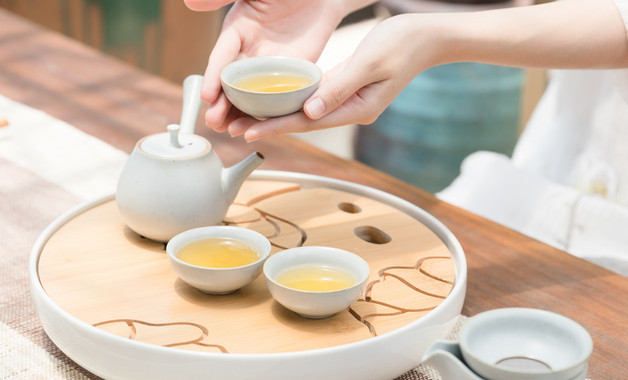 國際貿(mào)易經(jīng)理崗位職責(zé)16篇